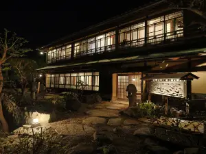 Toraya Annex
