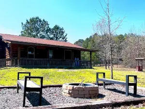 Beautiful Cabin 8 minutes from The Crater of Diamonds