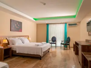 Caissa Hotel