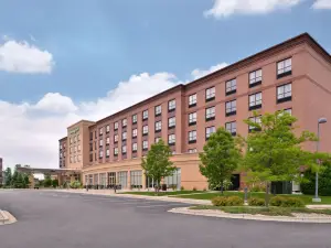 Holiday Inn Madison at the American Center