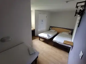 Premiere Classe Niort Est - Chauray