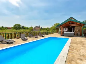 Awesome Home in Prugovac with Outdoor Swimming Pool, Hot Tub & 3 Bedrooms