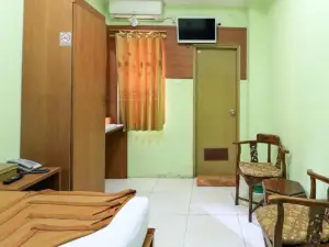 Hotel Prisma Mitra RedDoorz