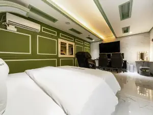 Hotel Via