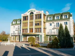 Emerald Hotel