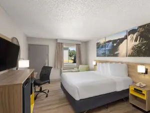 Days Inn by Wyndham Carthage