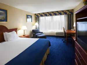 Holiday Inn Express Syracuse Airport