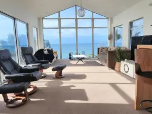 Your Coastal Retreat