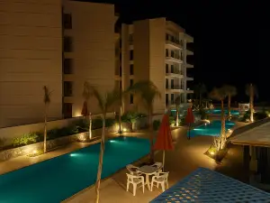1Relax in a Fully Equipped Beachfront Chalet