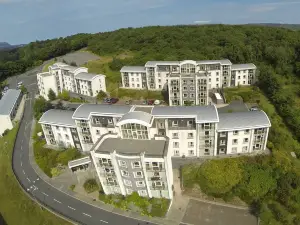 St Angela's Lakeside Aparthotel Sala