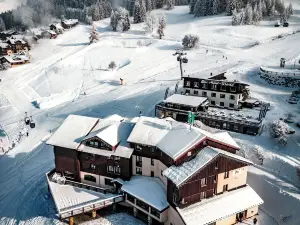 Hotel Emeraude