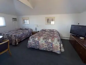 Cold Creek Inn