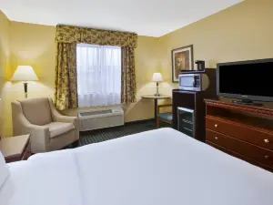 Quality Inn Marshall Near I-69