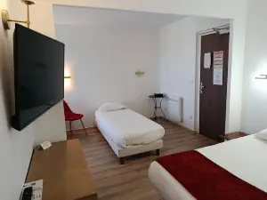 Hotel Provence by Adonis