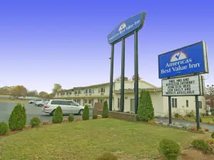 Rumford Motor Inn