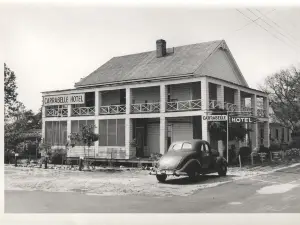 The Old Carrabelle Hotel