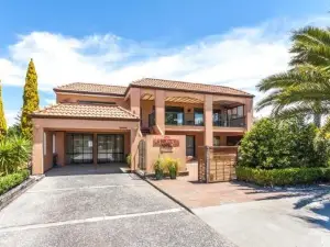 La Dolce Vita Whangamata