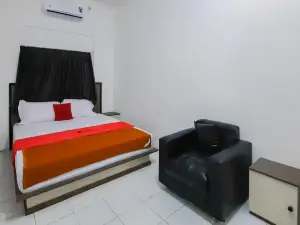 RedDoorz Near Universitas Palangkaraya 3