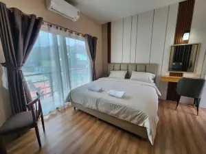 LeMae Residence, Phetchaburi, Khao Yoi District