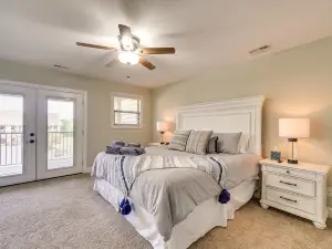 Chic Spring City Townhome on Watts Bar Lake!
