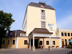 Danube Hotel & Spa
