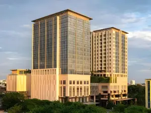 호텔 텐트렘 세마랑