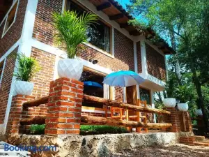 Cabaña Para Pareja en El Bosque IB