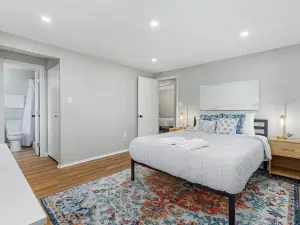 Entire Home- Woodbridge Retreat 2000+ sqft!