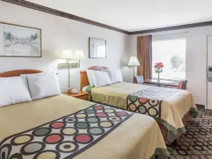 Super 8 by Wyndham Ashburn