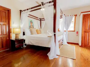 Hidden Jewel Boutique Hotel