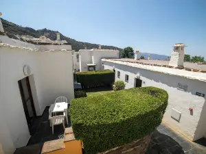 Villa Turistica de Bubion