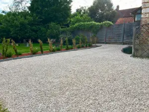 Unwind in Countryside Near Amiens & Paris 100m²