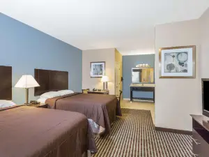 Super 8 by Wyndham Center