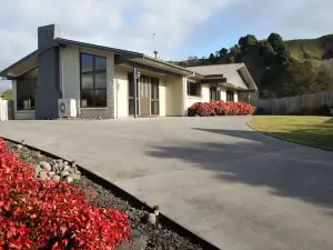Awanui Bed and Breakfast