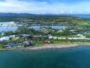 Hilton Fiji Beach Resort and Spa