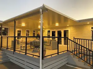 Whakatane B&B
