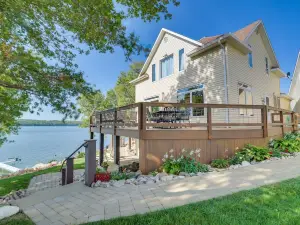 Peaceful Clinton Retreat w/ Lakefront Views!