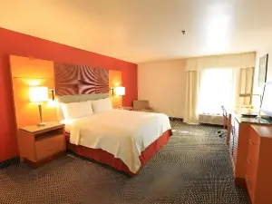 Days Inn by Wyndham Calumet Park