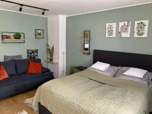 Ujhely vara Apartman