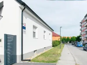 GoodLife Studio Apartment