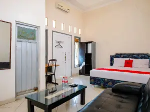 RedDoorz Syariah Near Alun Alun Kebumen