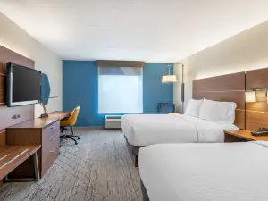 Holiday Inn Express & Suites Petersburg - Fort Gregg Adams