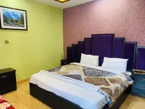 Sunrise Hotel