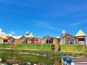 Uros Aruma Uro Lodge