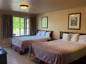 Juniper Motel Madras