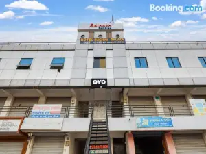OYO Hotel Raghav Palace