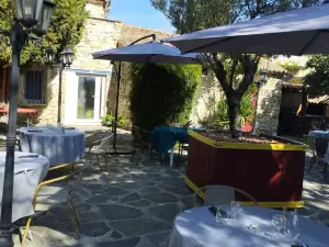 Hôtel Restaurant l'Esquielle - Logis