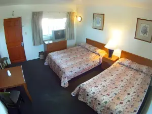 Mission Bell Motel