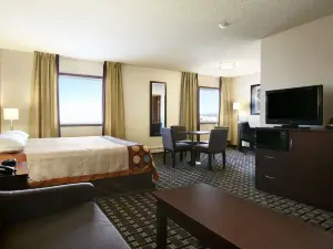 Super 8 by Wyndham Fox Creek