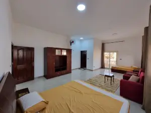 Villa L-3eela(فيلا العيلة) 7Master BR+Private Pool